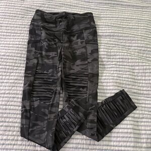 CVG Gray/Black Camo Leggings, Full Length